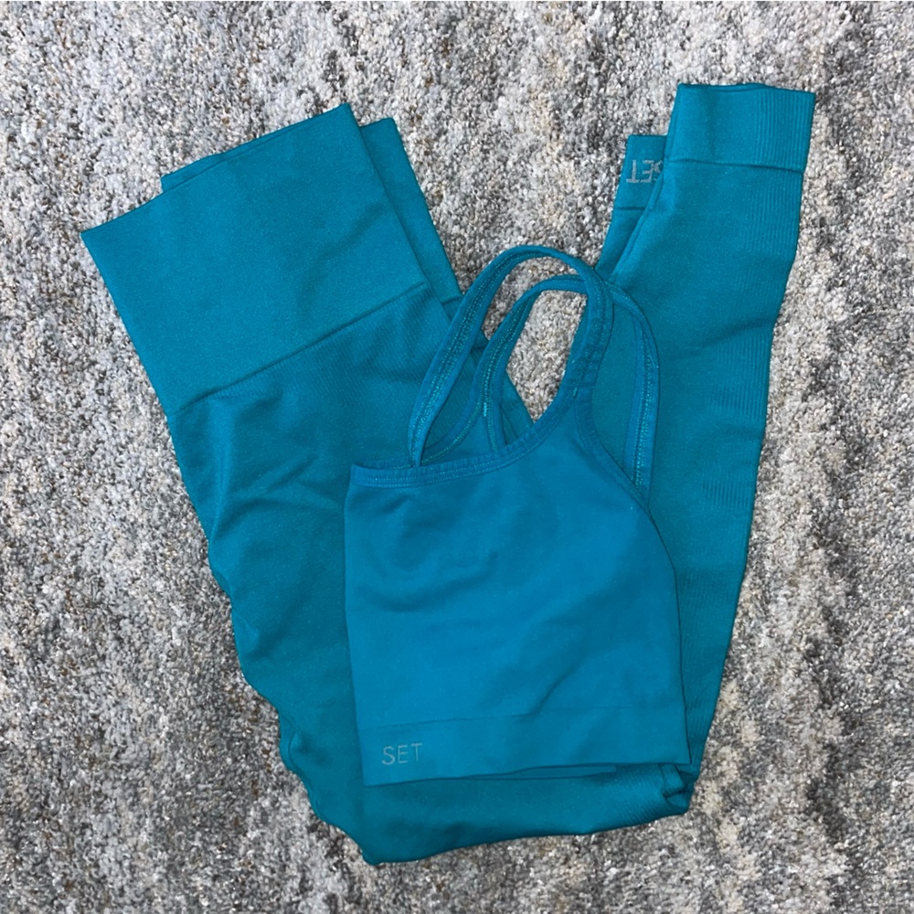 SET Active Teal Women’s Workout Set